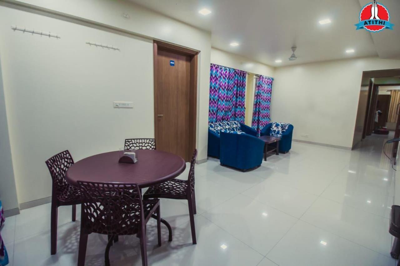 Atithi Service Apartment Púna Exteriér fotografie